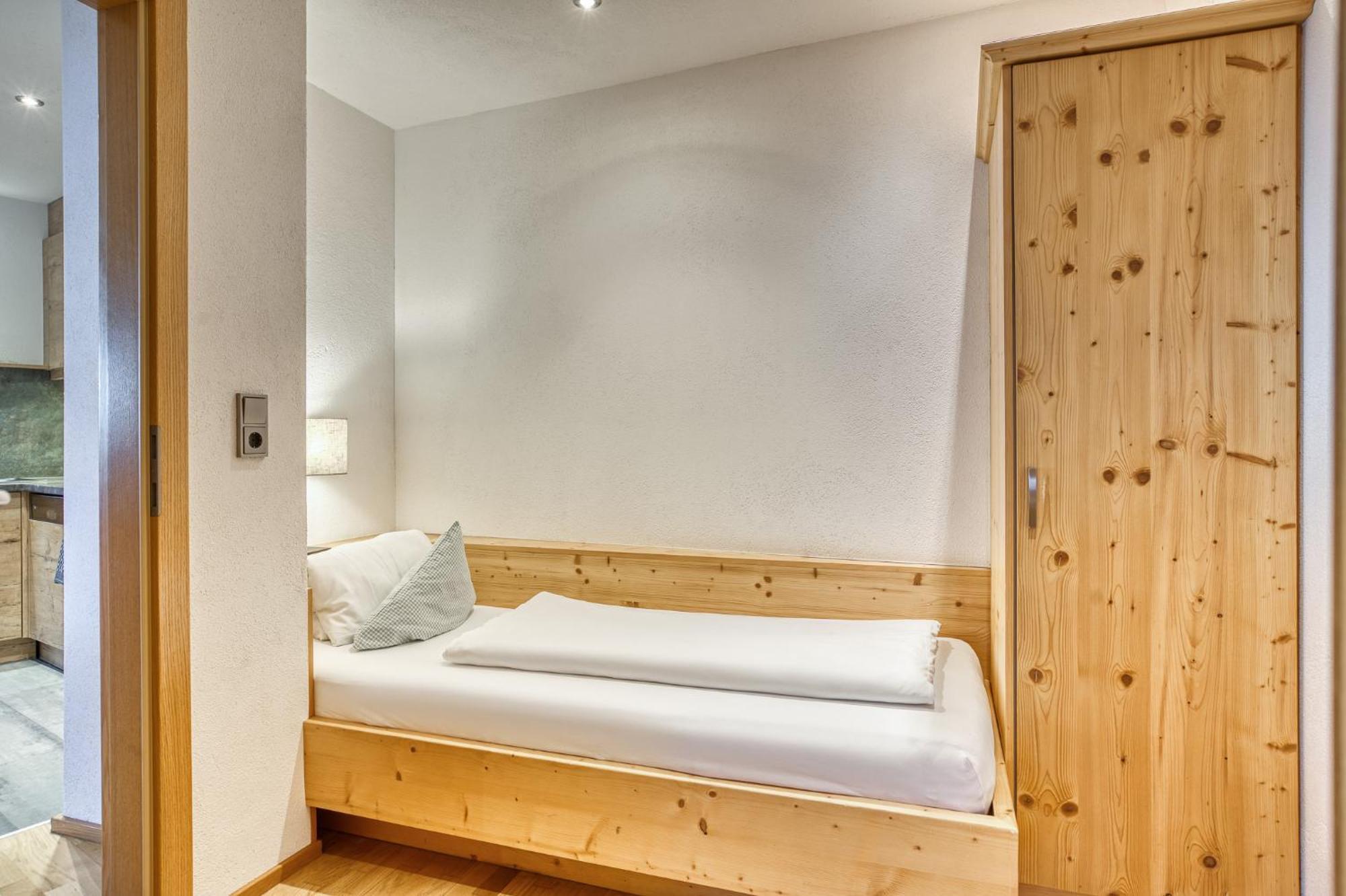 Hotel Alpenstolz Mieders Quarto foto