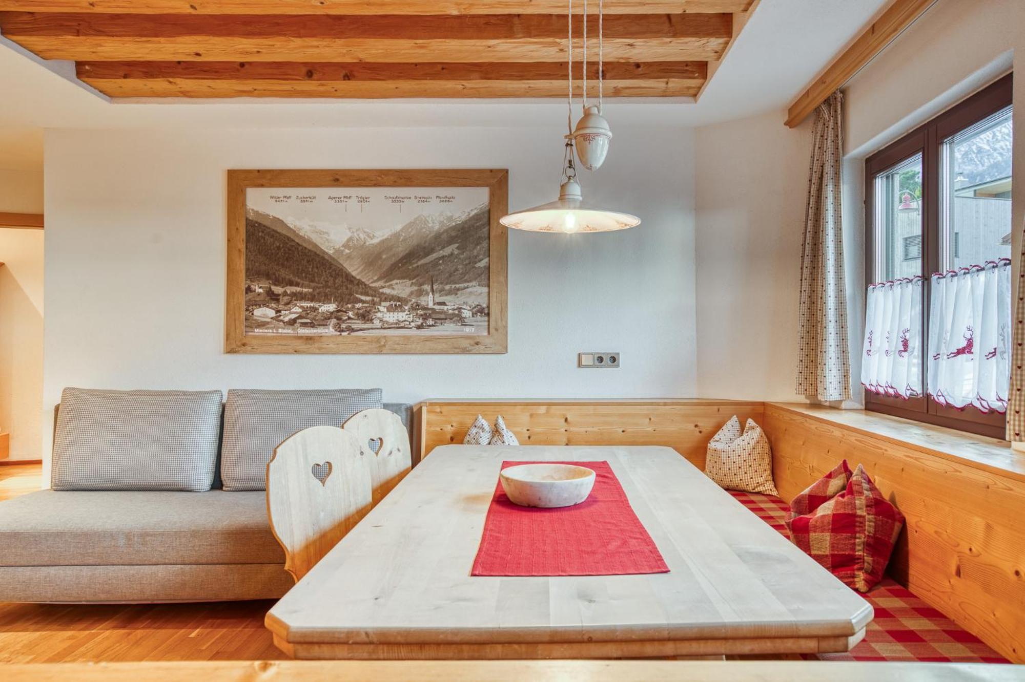 Hotel Alpenstolz Mieders Quarto foto